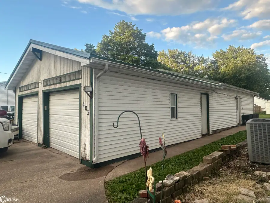 402 N Park Street, Mediapolis, IA 52637 - #2
