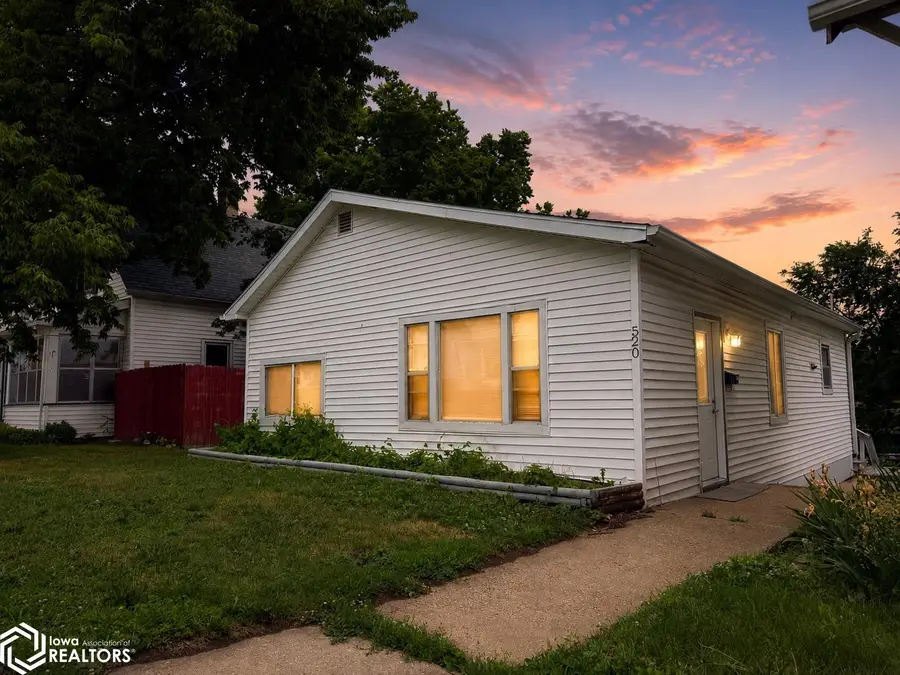 520 S 9th Street, Burlington, IA 52601 - #2