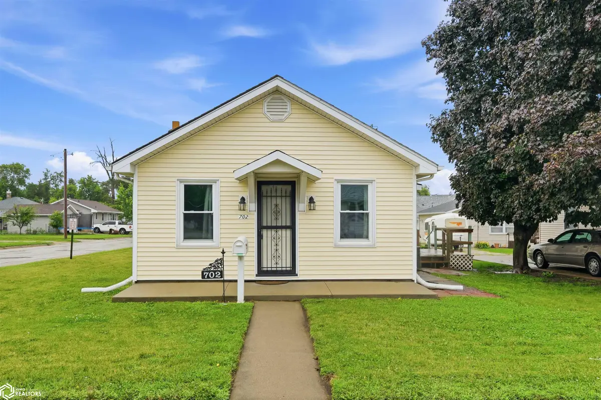 702 Union Street, Marshalltown, IA 50158 - #1