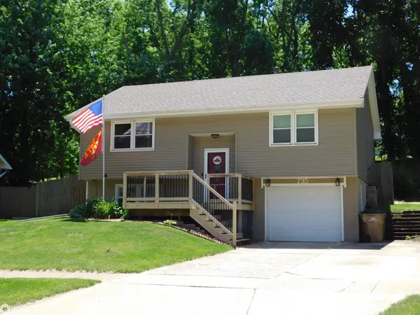 735 Terrace Drive, Carlisle, IA 50047
