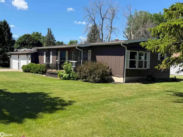 523 N Jackson Avenue, Eagle Grove, IA 50533