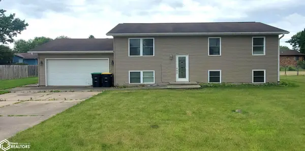 411 Kennedy Drive, Wapello, IA 52653