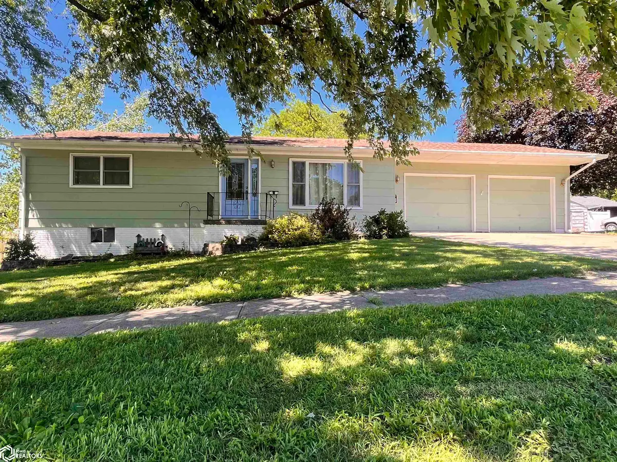 1419 Franklin Avenue, Chariton, IA 50049 - #1