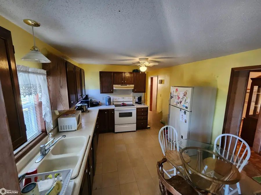 412 E State Street, Corydon, IA 50060 - #3