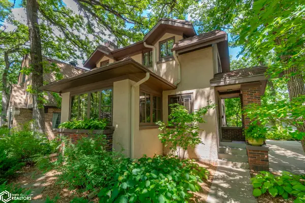 84 Linden Drive, Mason City, IA 50401