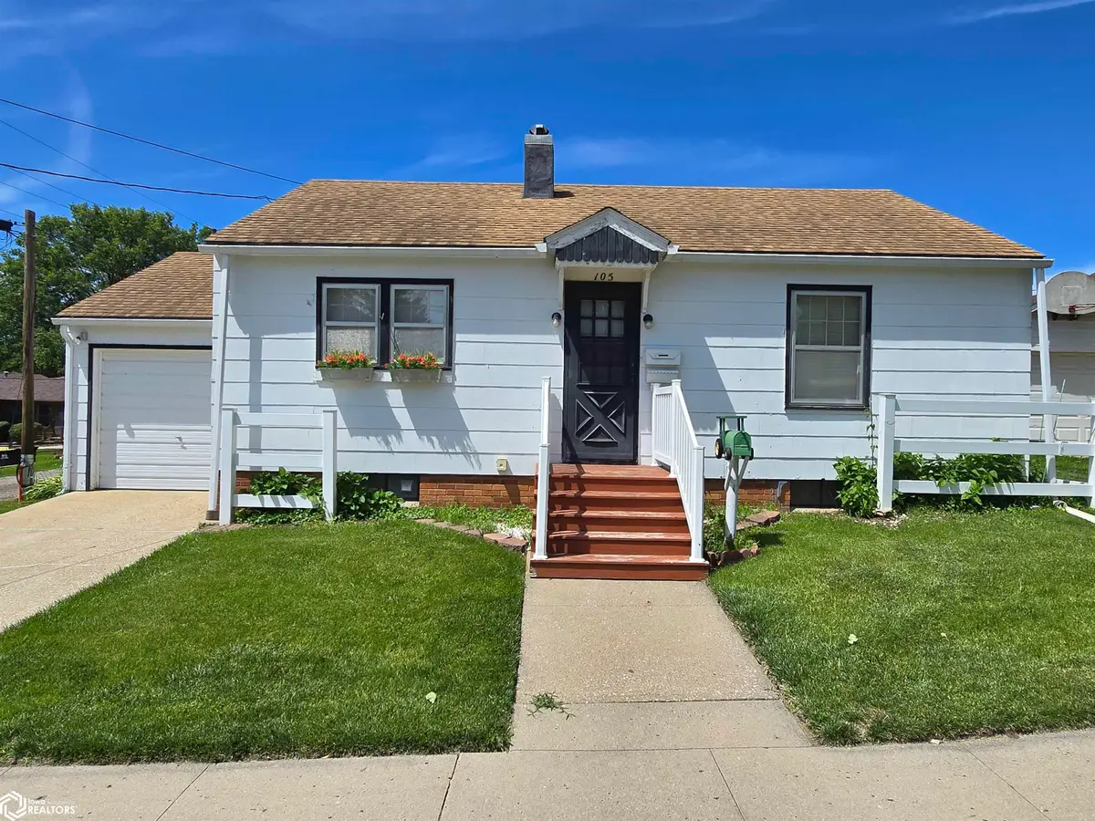 105 E Howard Street, Creston, IA 50801 - #1
