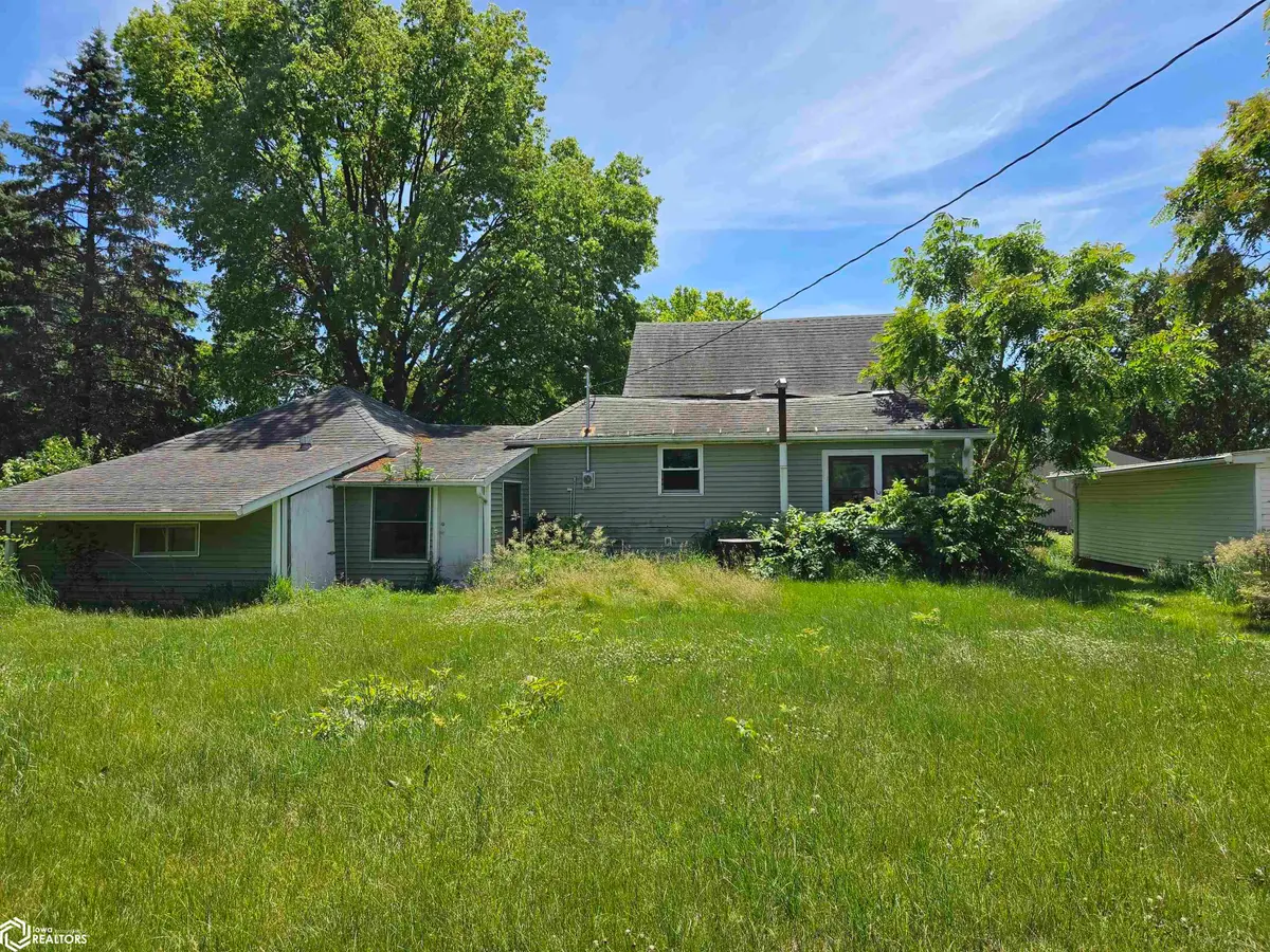 907 Ross Avenue, Stratford, IA 50249 - #1