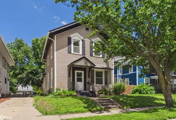 805 A Avenue, Oskaloosa, IA 52577