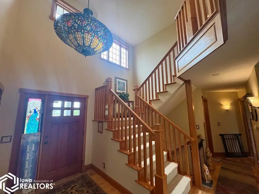 110 Spring Valley Dr, Livermore, IA 50558 - #2