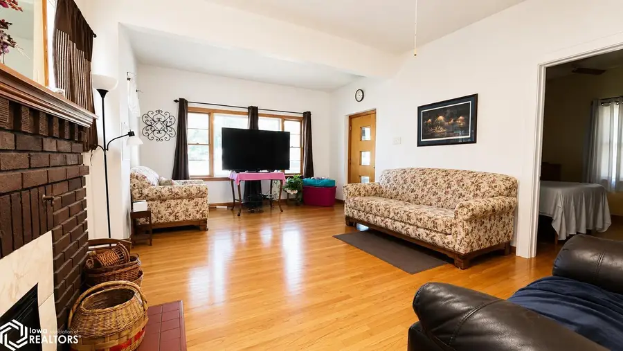 217 S 19th, Keokuk, IA 52632 - #3