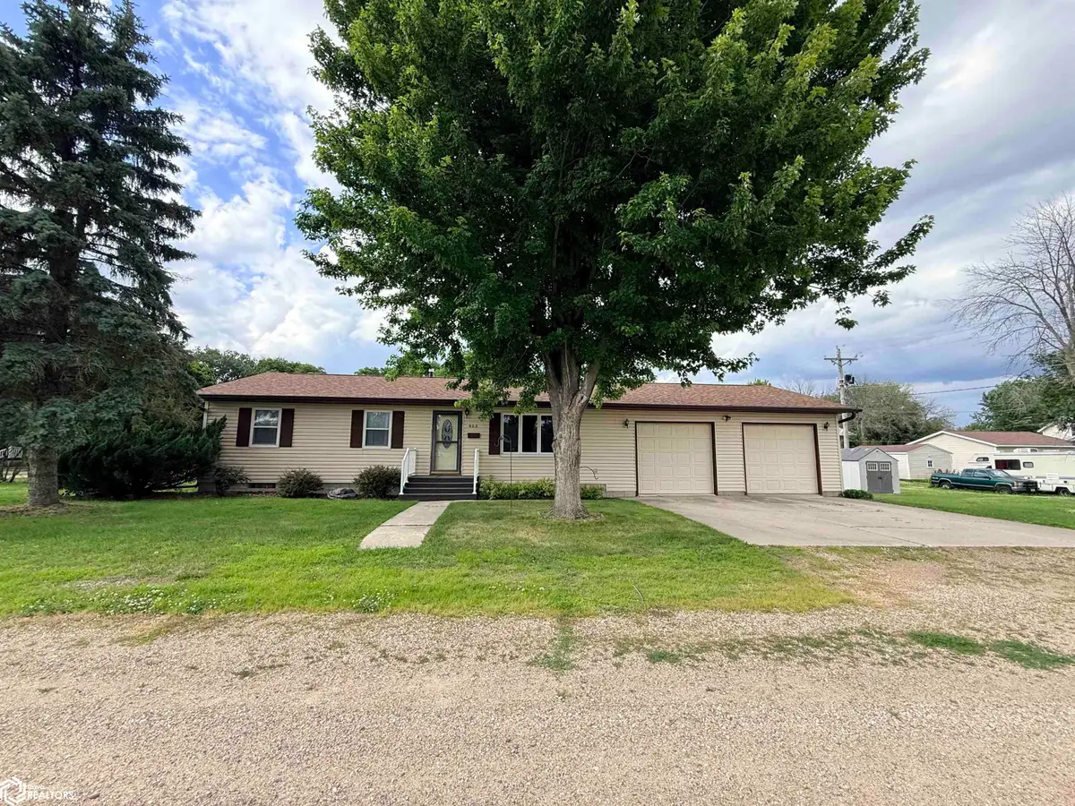 603 4th Street Se, Belmond, IA 50421 - #1