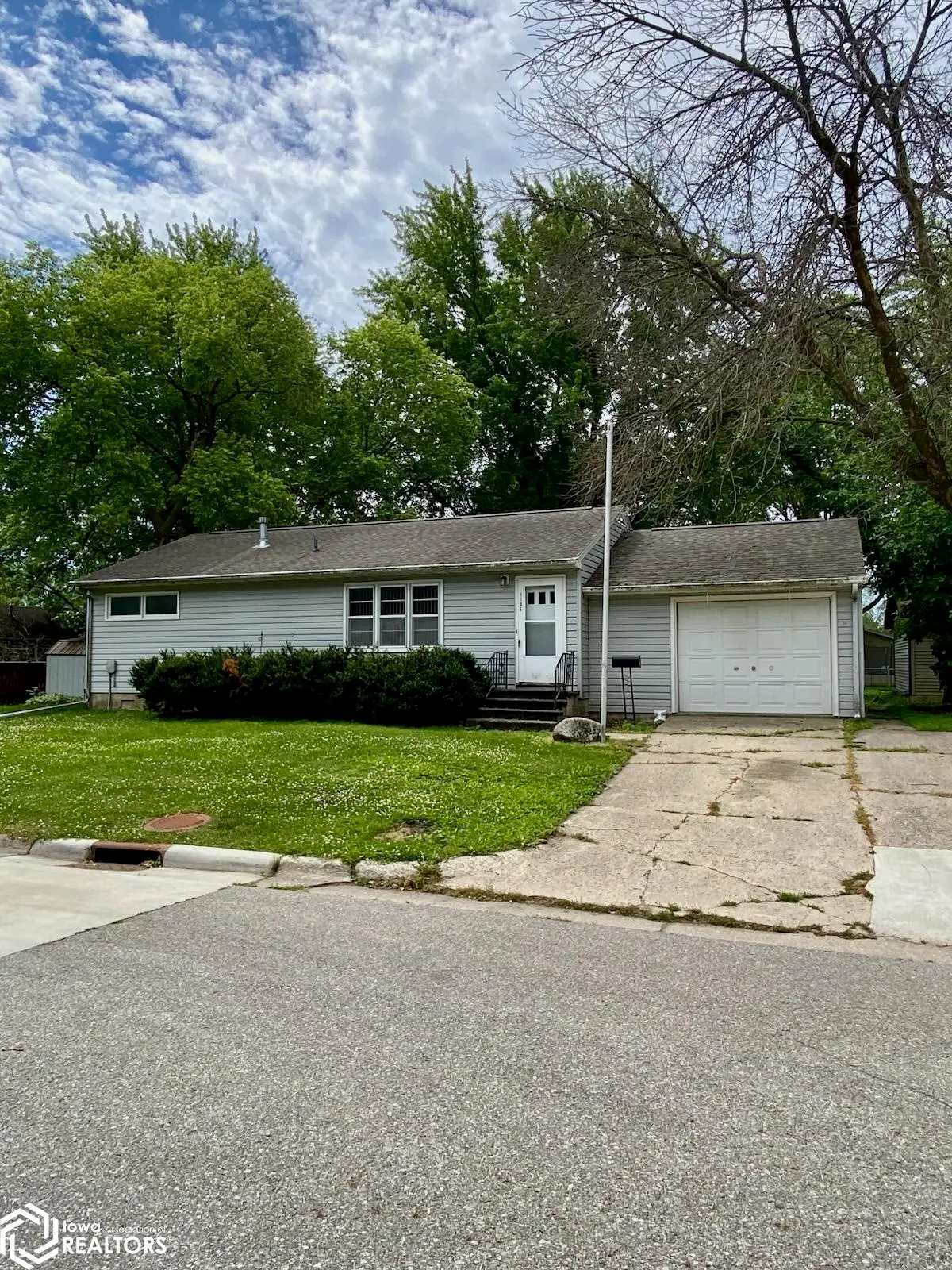 1105 8th Avenue Court S, Clear Lake, IA 50428 - #1
