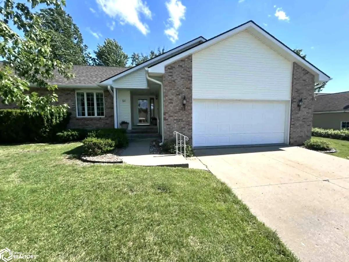 16 Weaver Drive, Ottumwa, IA 52501 - #1