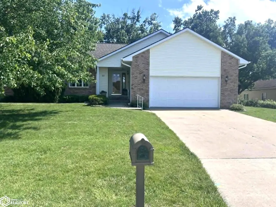 16 Weaver Drive, Ottumwa, IA 52501 - #2