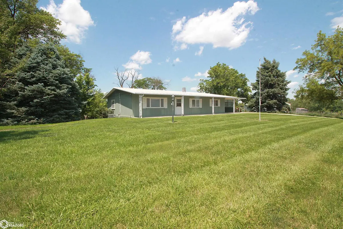 2707 205th Street, Clarinda, IA 51632 - #1