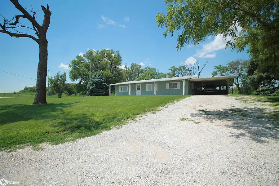 2707 205th Street, Clarinda, IA 51632 - #3