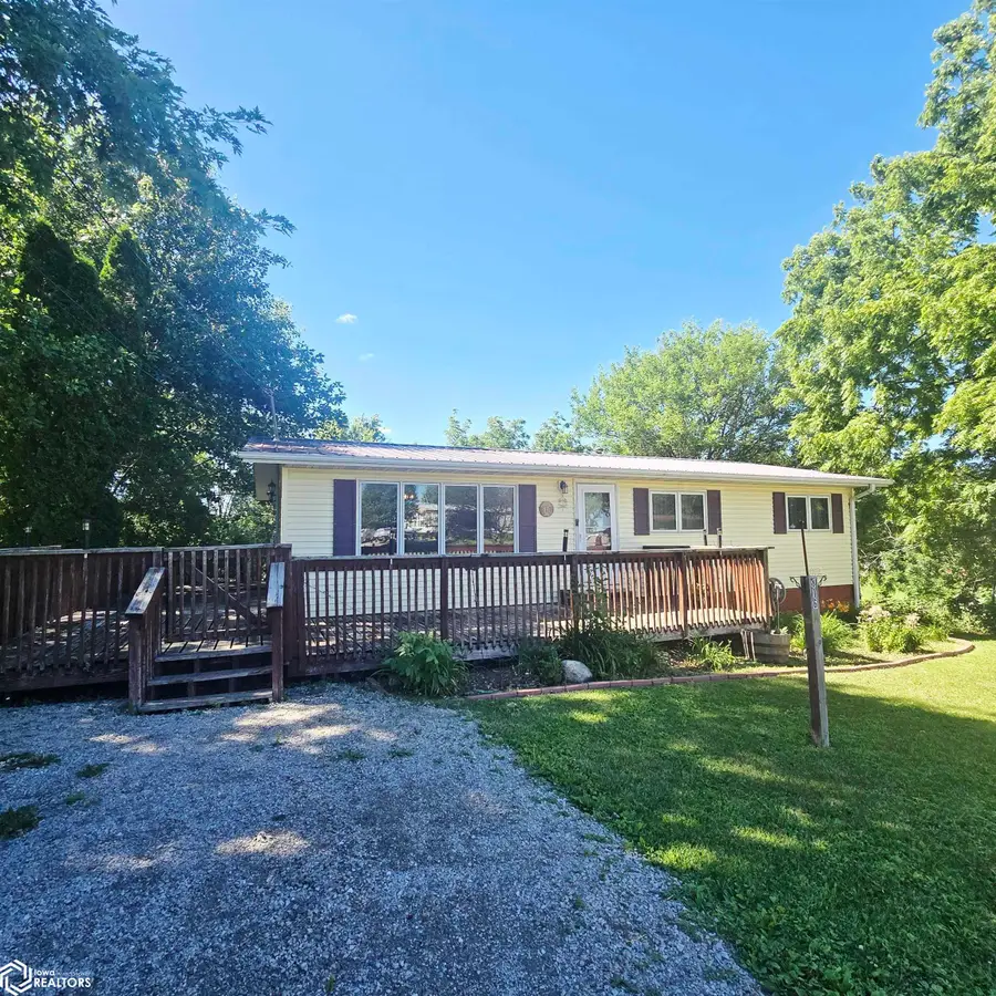 816 Oskaloosa Road, Beacon, IA 52534 - #2