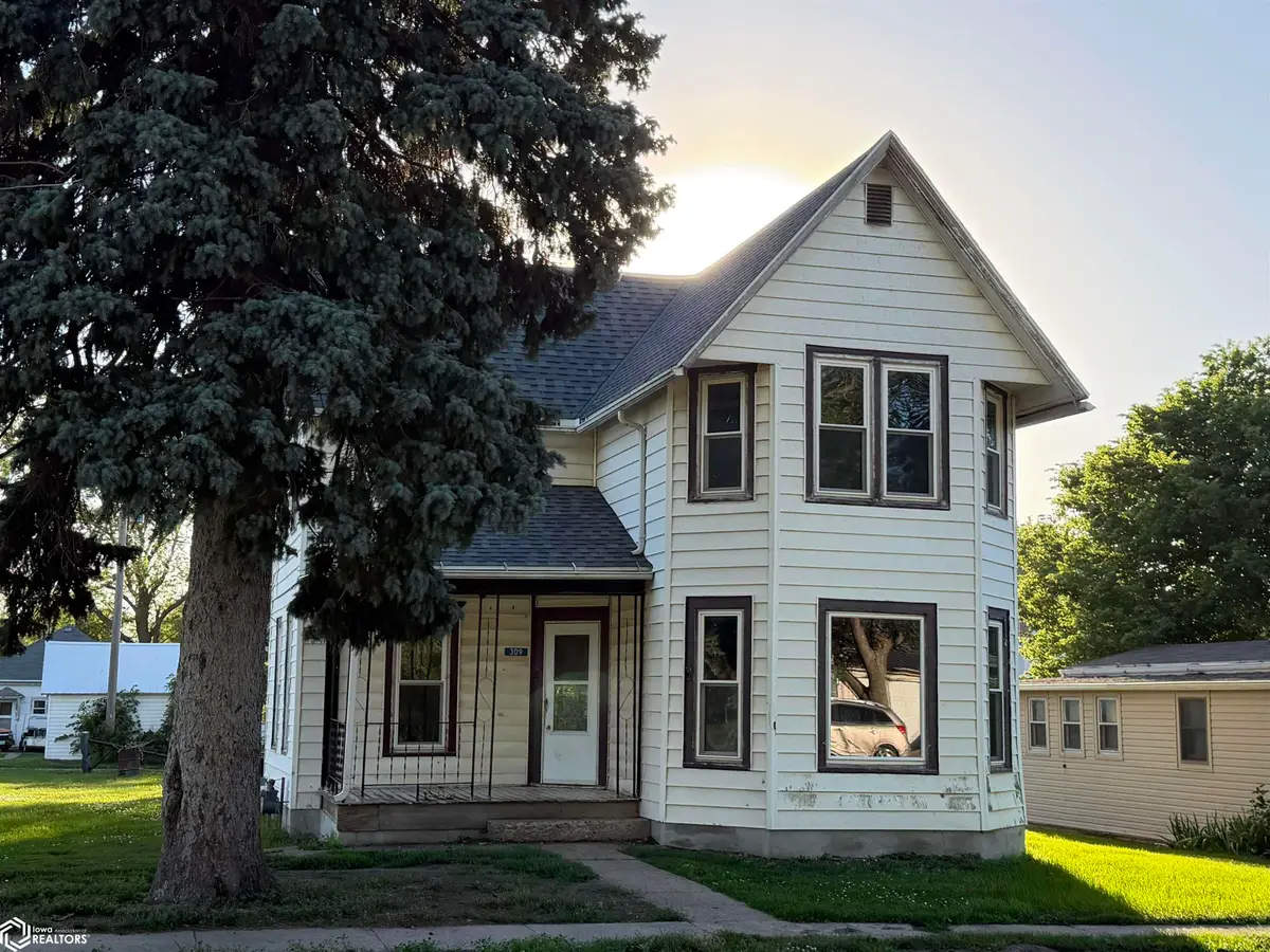 309 S School Street, Dow City, IA 51528 - #1