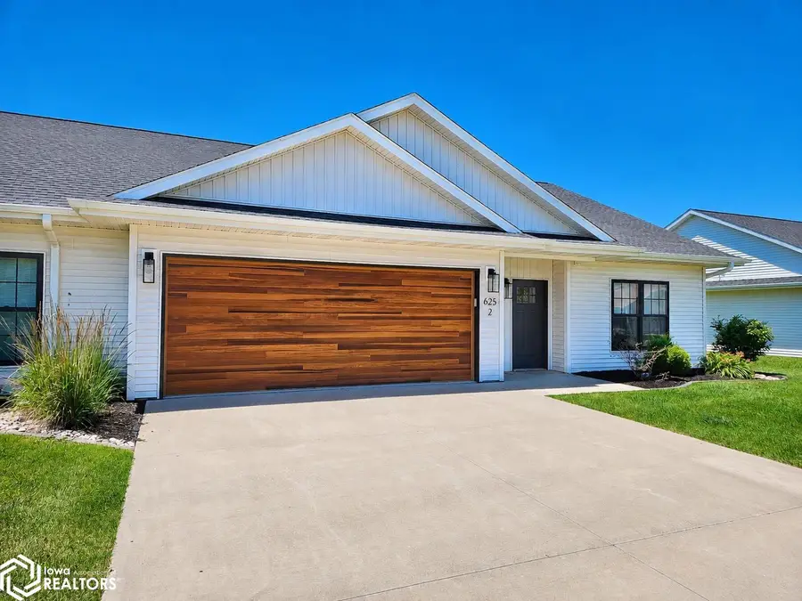 625 Layne Drive #2, West Burlington, IA 52655 - #2