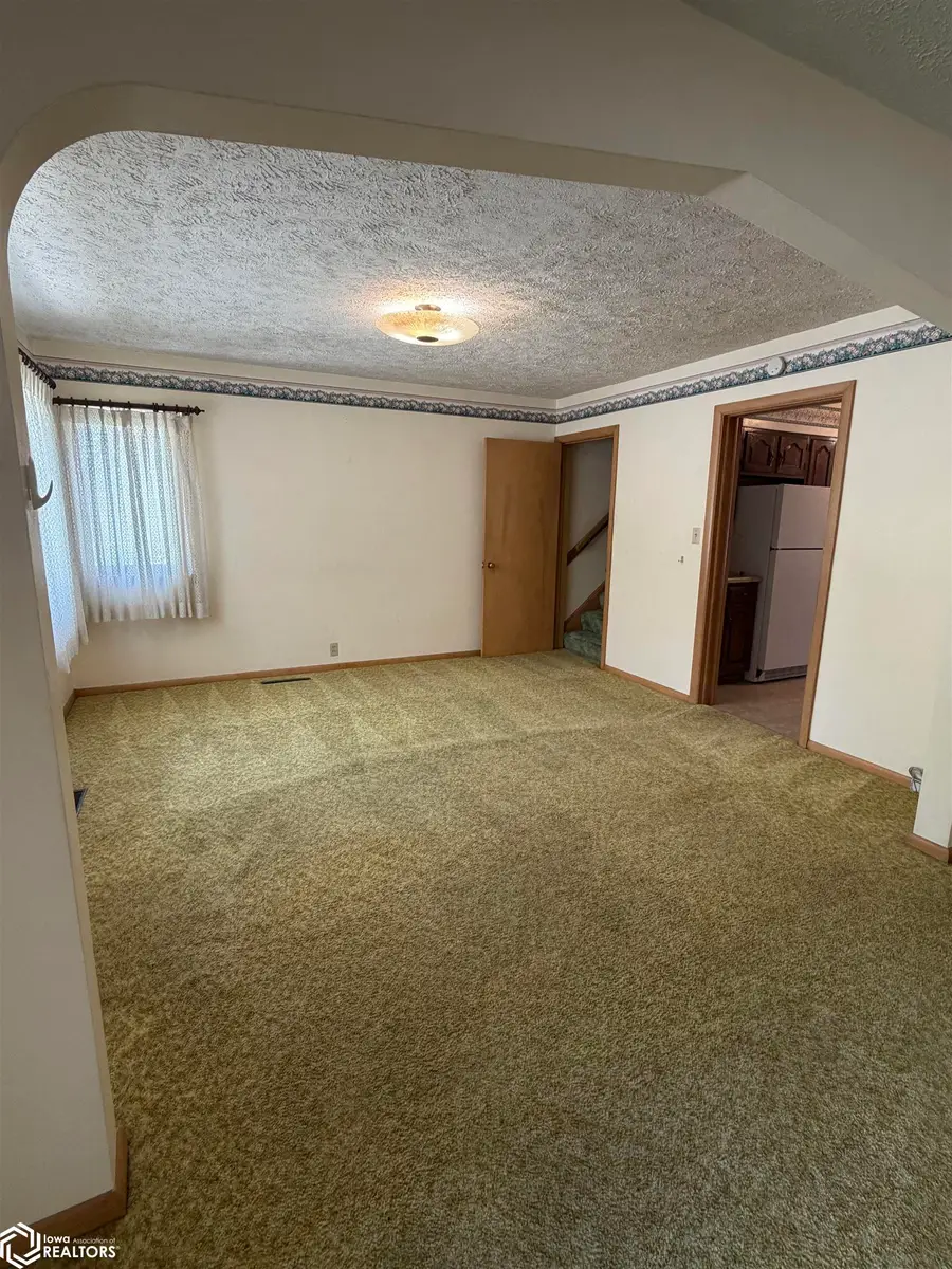1807 1st Avenue S, Denison, IA 51442 - #3