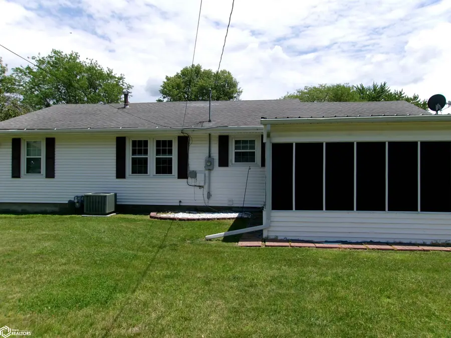 1110 N Lincoln Street, Creston, IA 50801 - #2