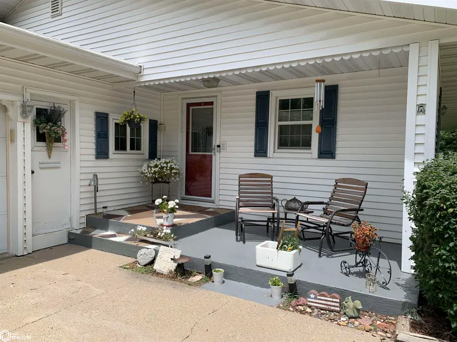 1214 N Poplar Street, Creston, IA 50801 - #3