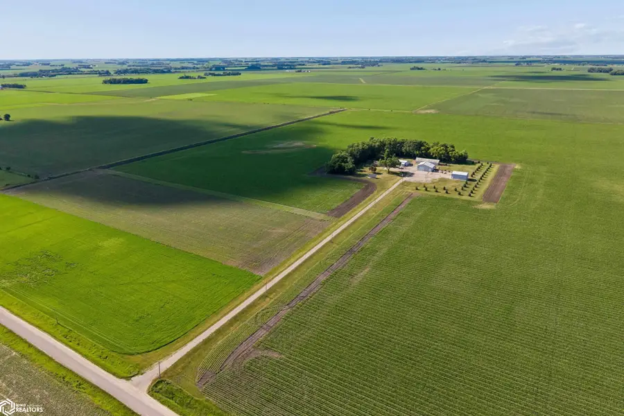 17606 310th Street, Mason City, IA 50401 - #2