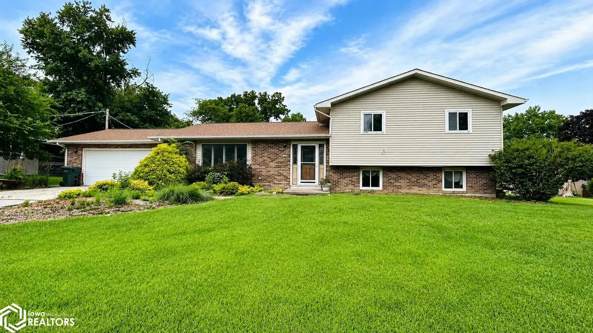 716 Hazelhurst, Keokuk, IA 52632 - #1