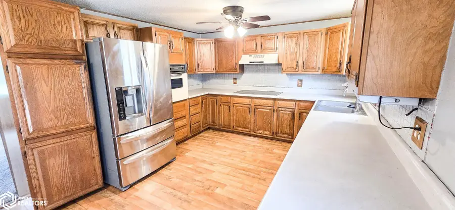 207 Maple Avenue, Webster City, IA 50595 - #3