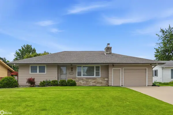 11 Palmer Street, Marshalltown, IA 50158