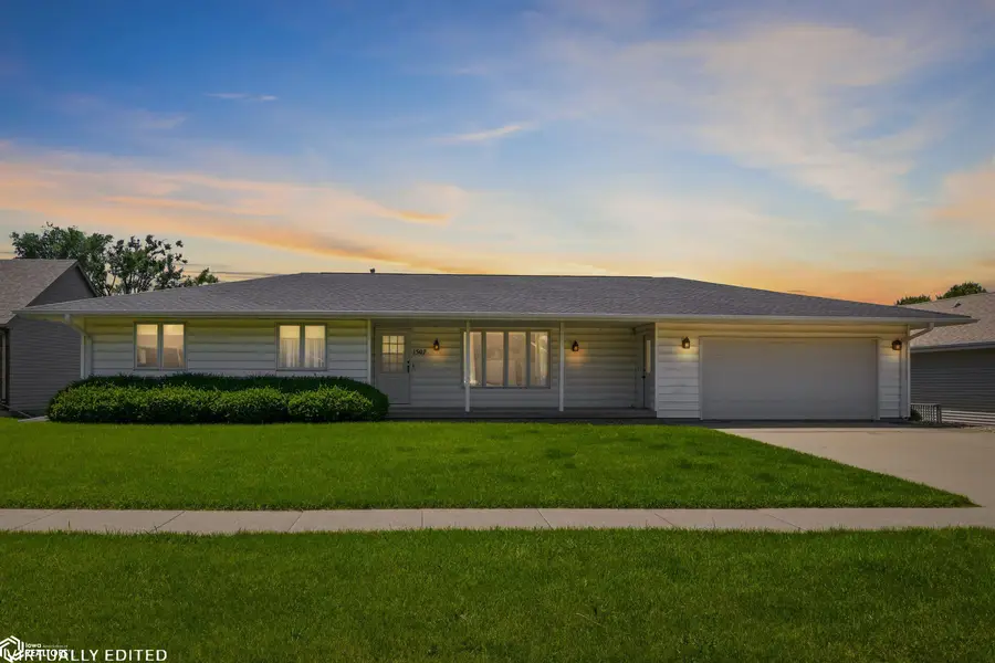 1507 S 5th Street, Marshalltown, IA 50158 - #2