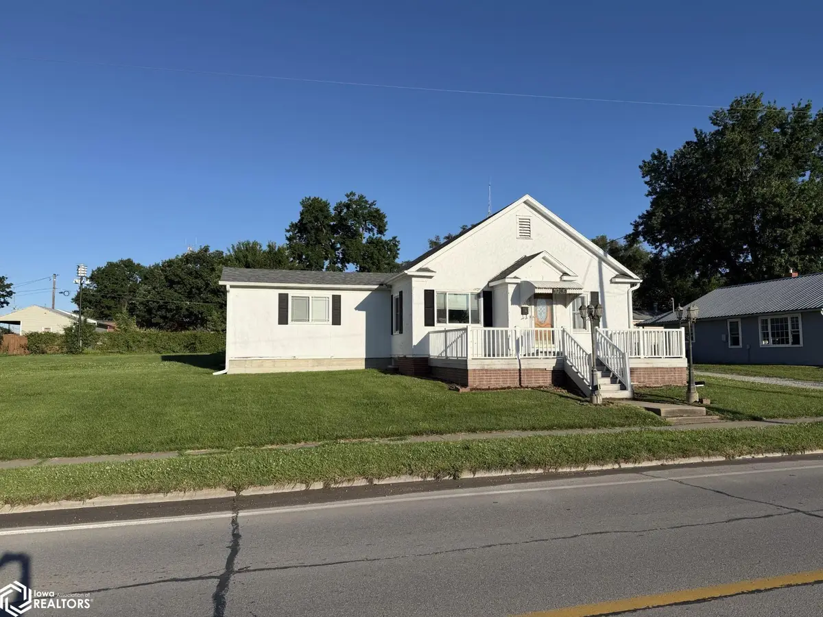 1006 S 18th Street, Centerville, IA 52544 - #1
