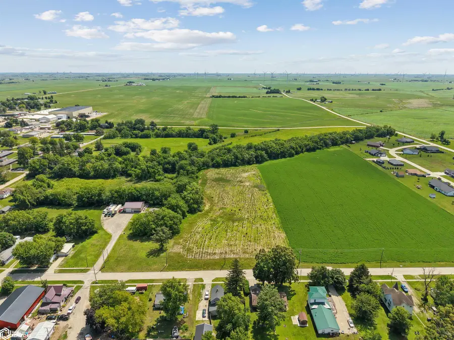 807 S 3rd Street, Montezuma, IA 50171 - #3