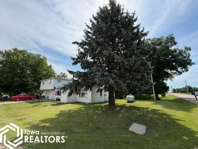 1386 Circle Drive, Brooklyn, IA 52211 - #2