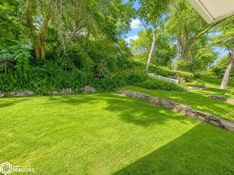 205 Shellrock Dr, Northwood, IA 50459 - #3