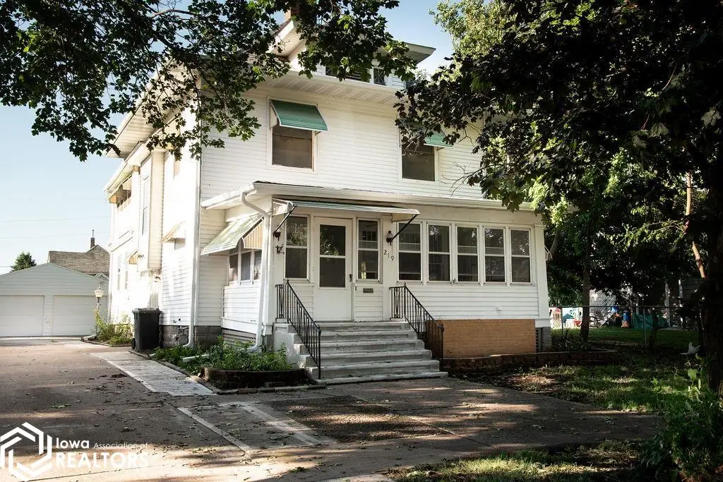 219 A Avenue W, Albia, IA 52531 - #1