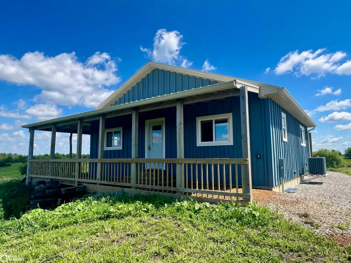 1569 Jasmine Avenue, Fairfield, IA 52556 - #1