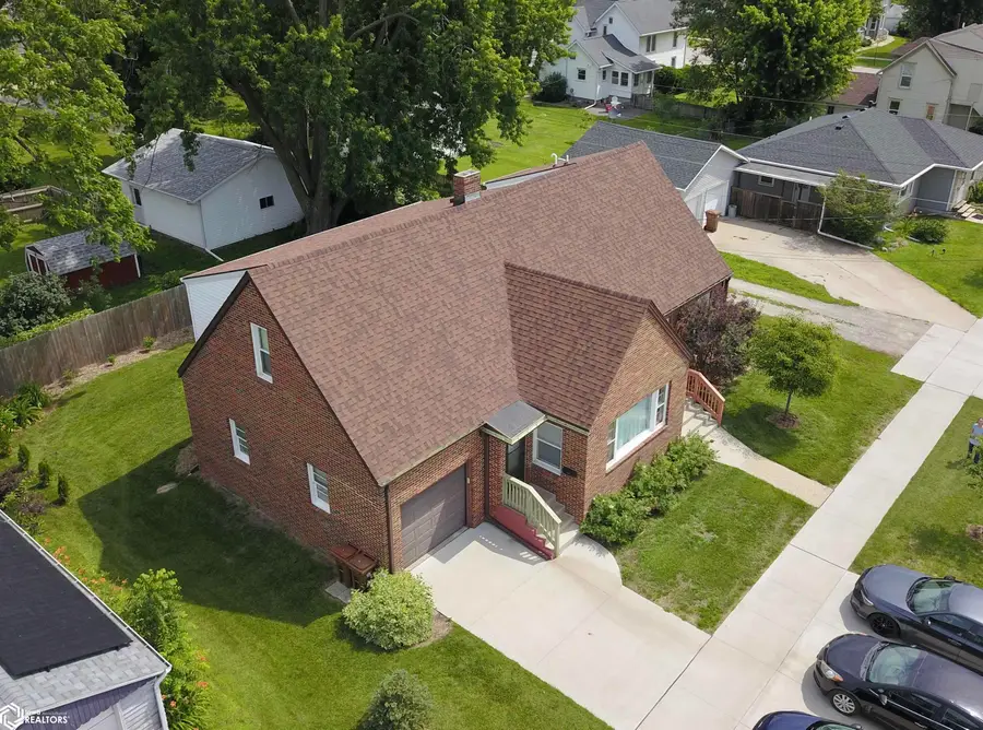 711 7th Avenue, Grinnell, IA 50112 - #2