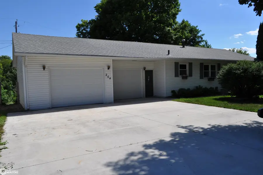264 E 18th Street, Carroll, IA 51401 - #2