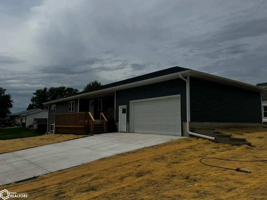 201 W Garfield Street, Osceola, IA 50213 - #3