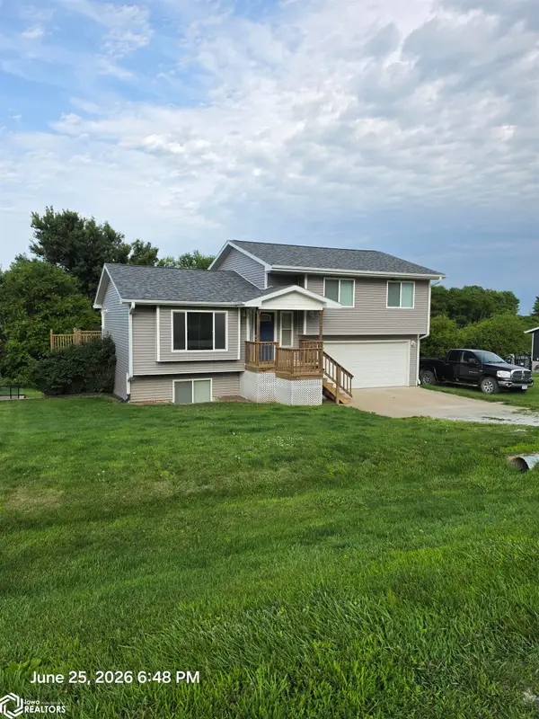 152 Hi View Drive, Knoxville, IA 50138