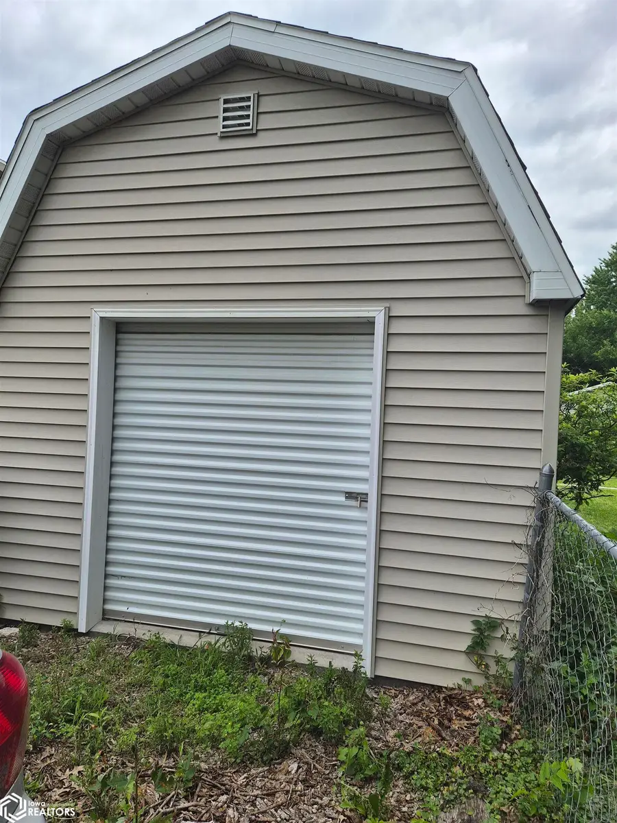 1816 Sunset Street, Grinnell, IA 50112 - #3