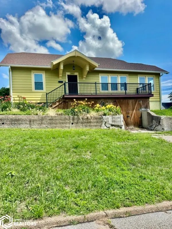 420 Vine Street, Burlington, IA 52601