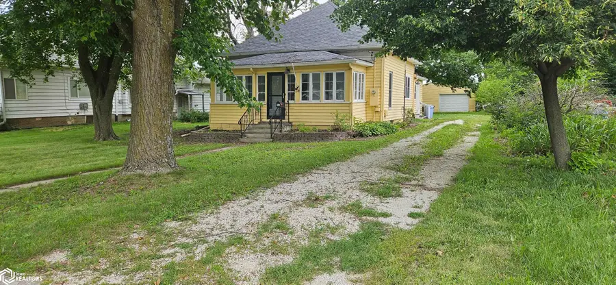 109 W Garfield Street, Osceola, IA 50213 - #3