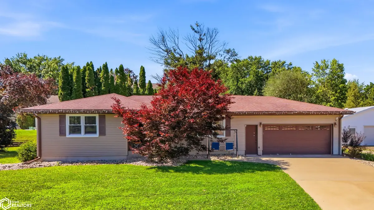 800 Terrace Drive, Burlington, IA 52601 - #1