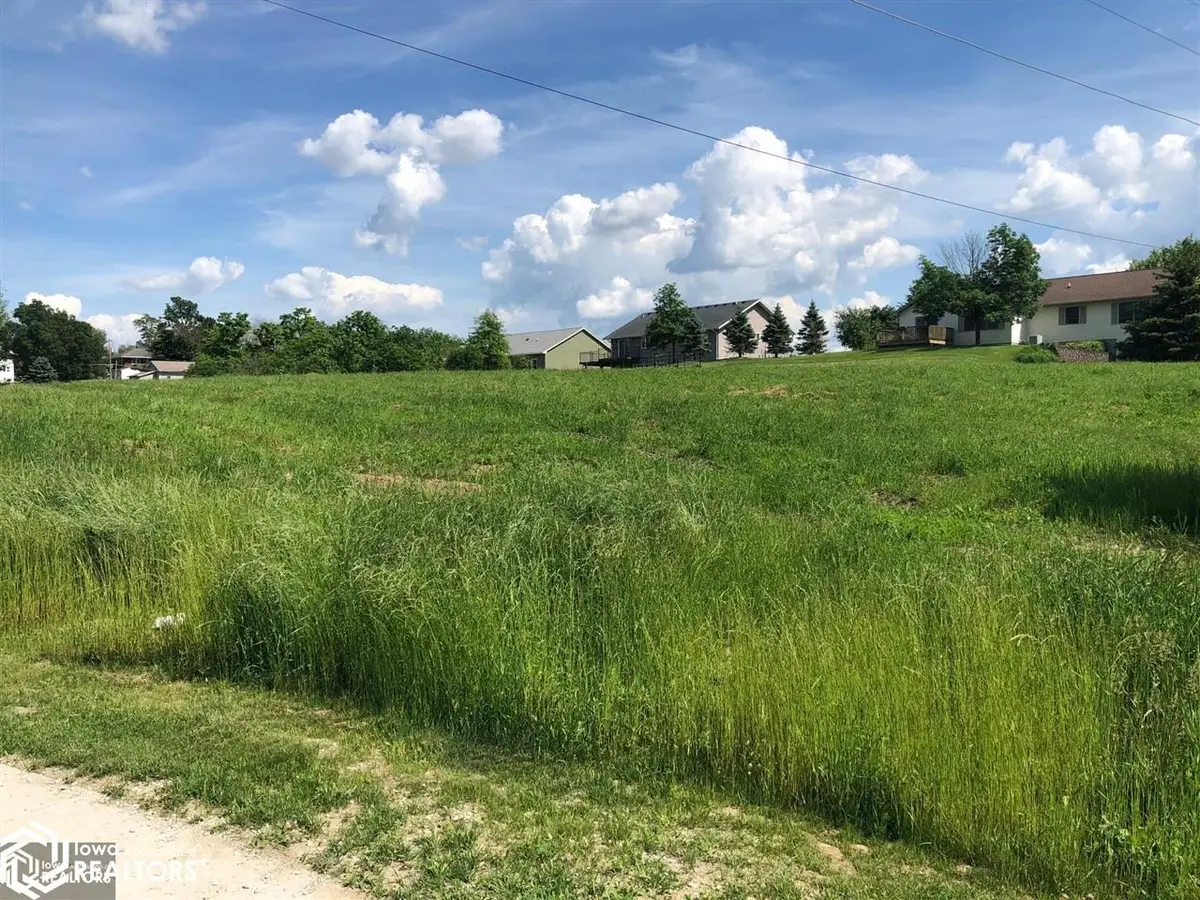 1114 Ilion Avenue, Chariton, IA 50049 - #1