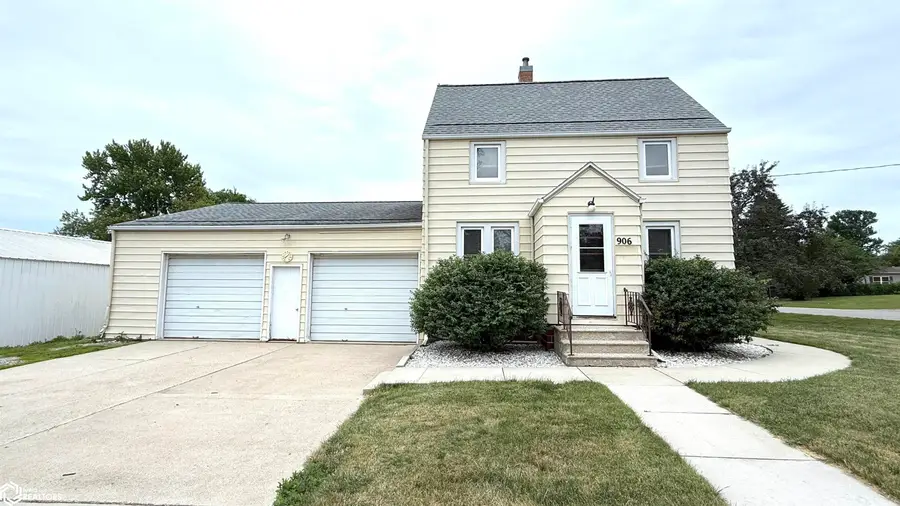 906 N 13th Street, Clear Lake, IA 50428 - #2