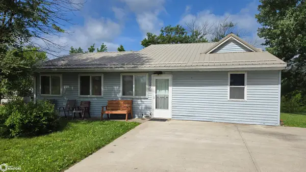 1304 SE Poplar Street, Leon, IA 50144