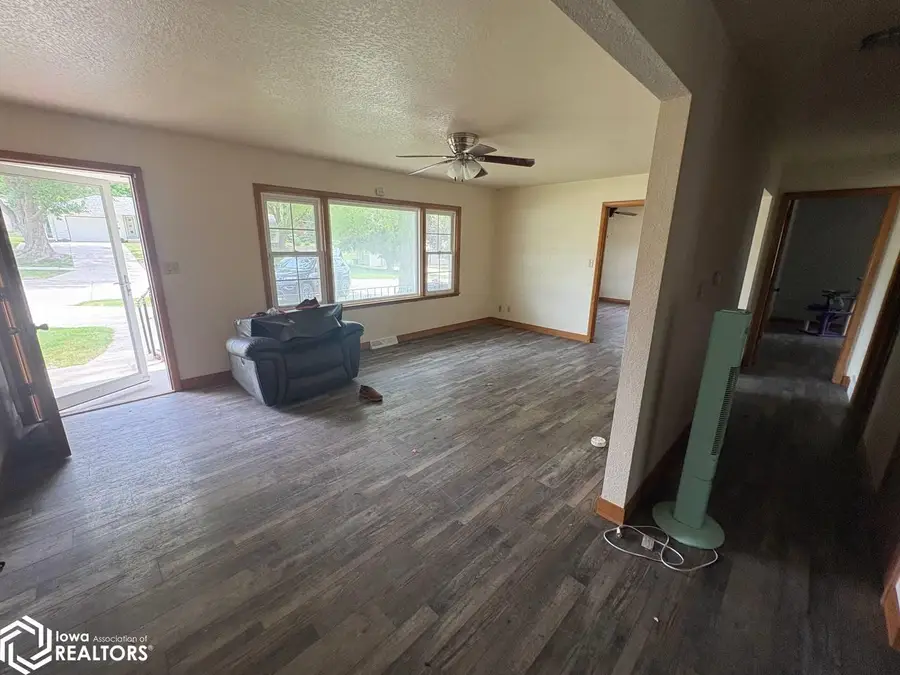 1821 Quint Avenue, Carroll, IA 51401 - #3