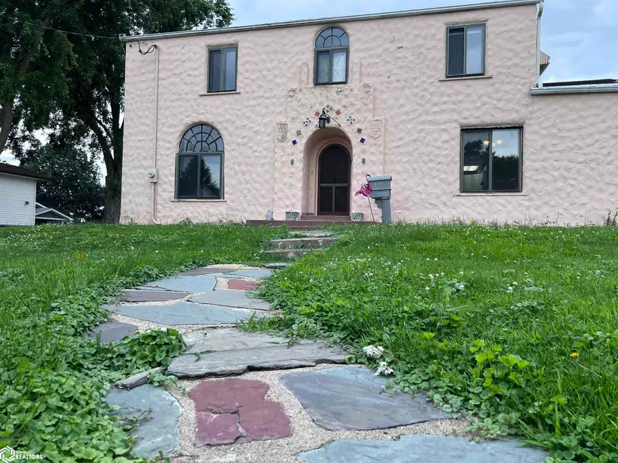 212 W Lee Street, Seymour, IA 52590 - #3